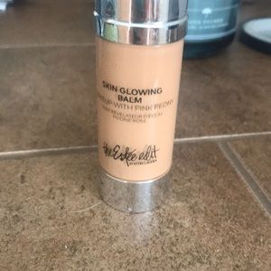 Estee Lauder liquid foundation